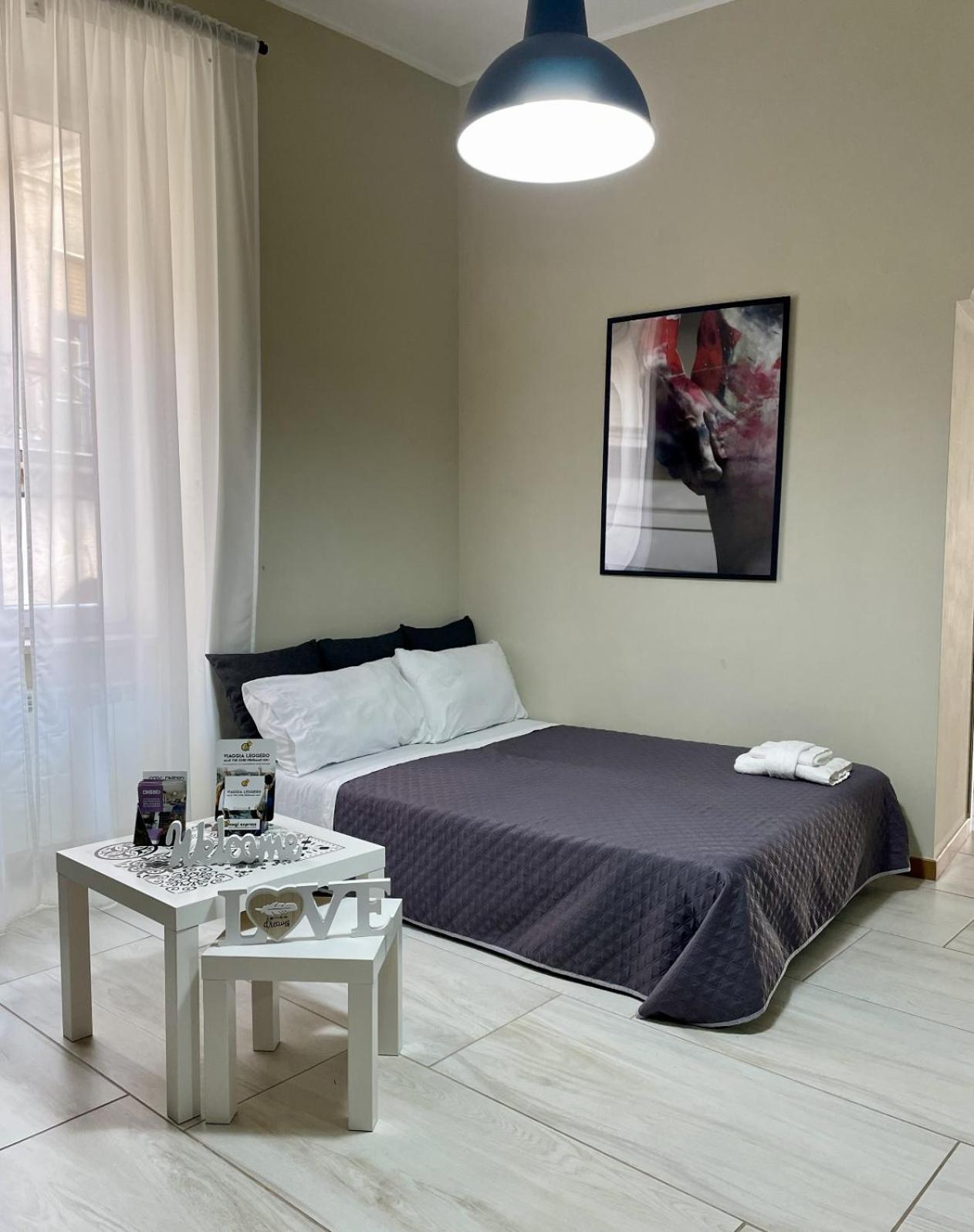Grey Apartment Caiazzo Luaran gambar